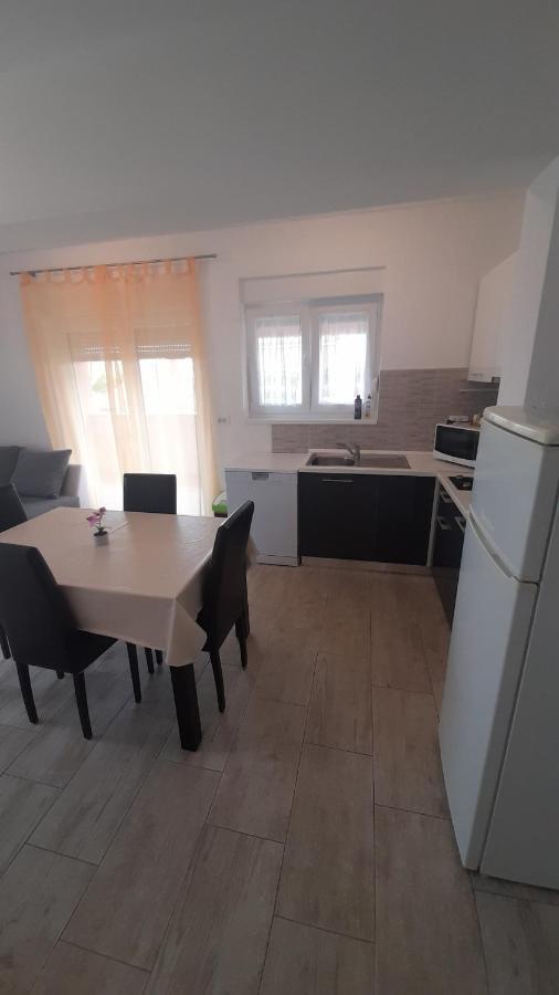 Mario Apartment Vir Exterior photo
