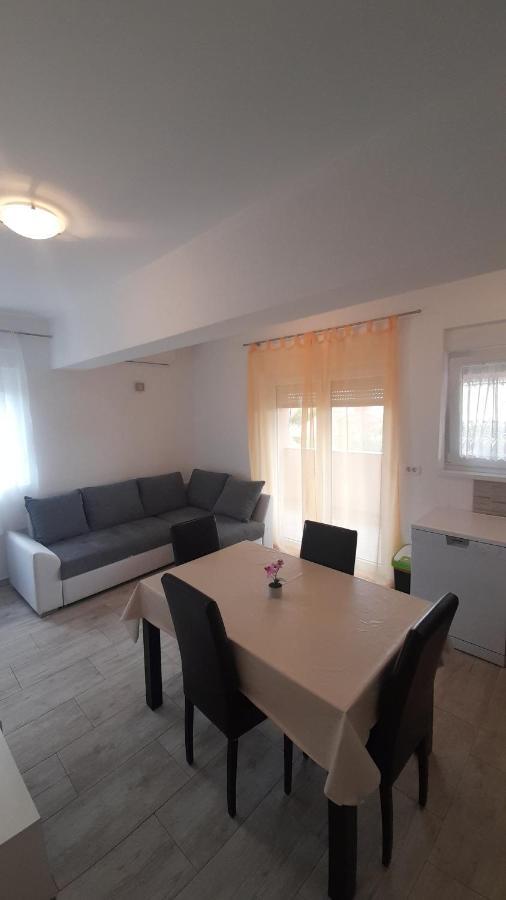 Mario Apartment Vir Exterior photo
